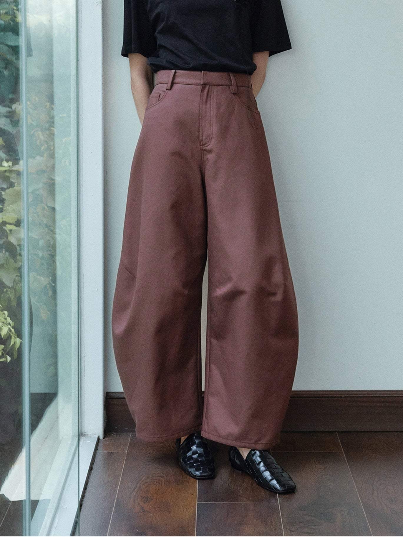 【PRE ORDER】カーブシルエットワイドパンツ