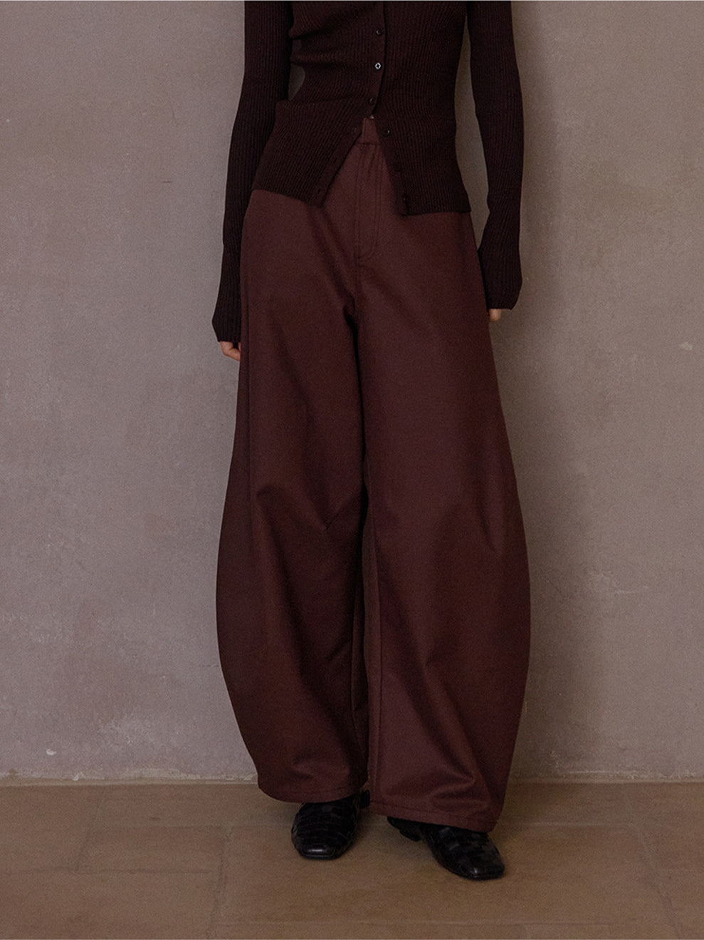 【PRE ORDER】カーブシルエットワイドパンツ