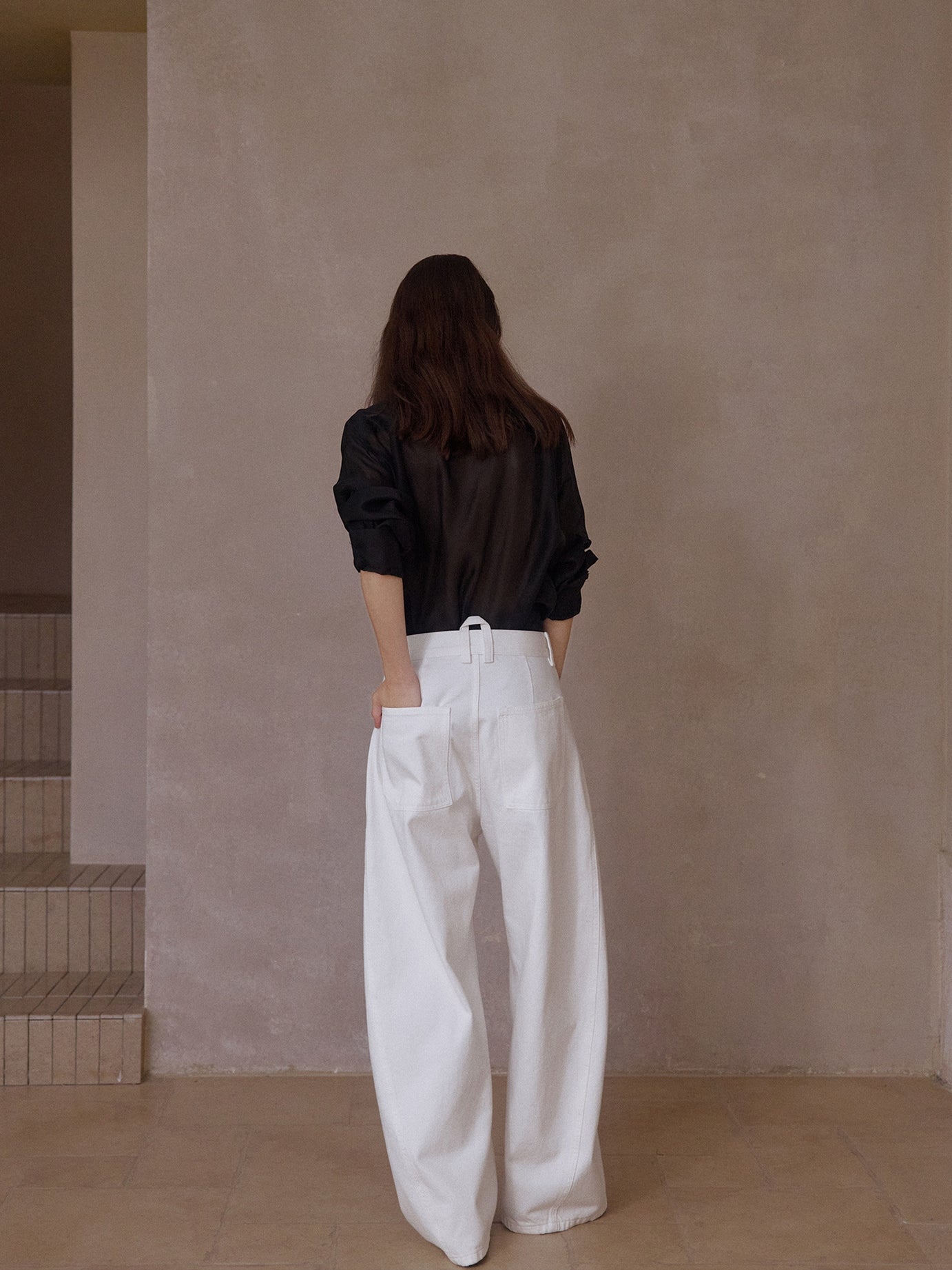 【PRE ORDER】カーヴィーシルエットデニムパンツ