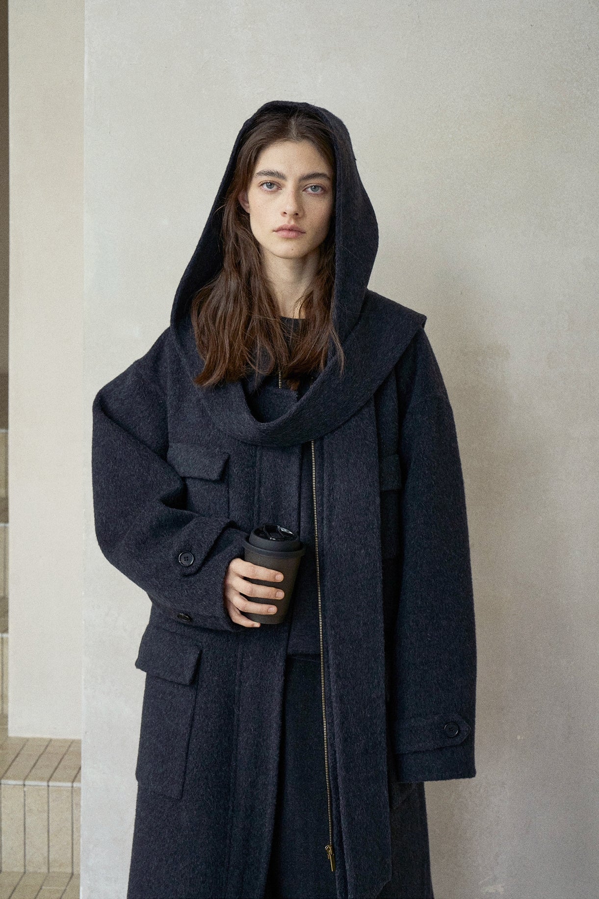 【PRE ORDER】シルクブレンドフードショール付きジップコート