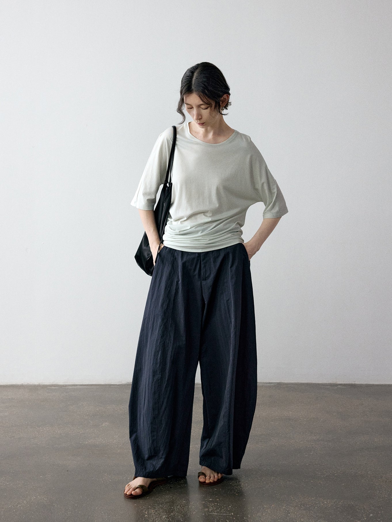 ワッシャー加工ワイドパンツ