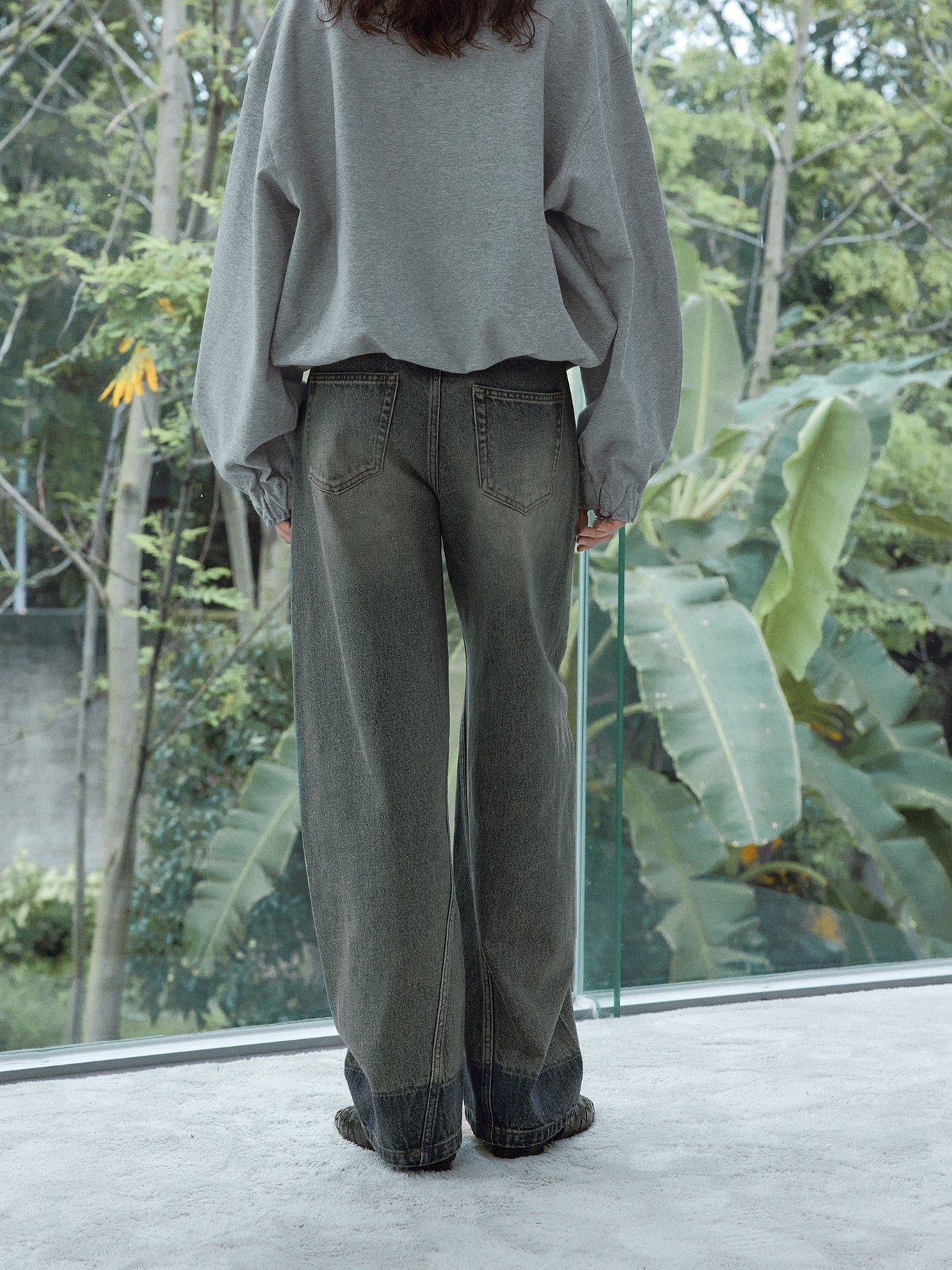 【PRE ORDER】ヘムグラデーションワイドデニムパンツ