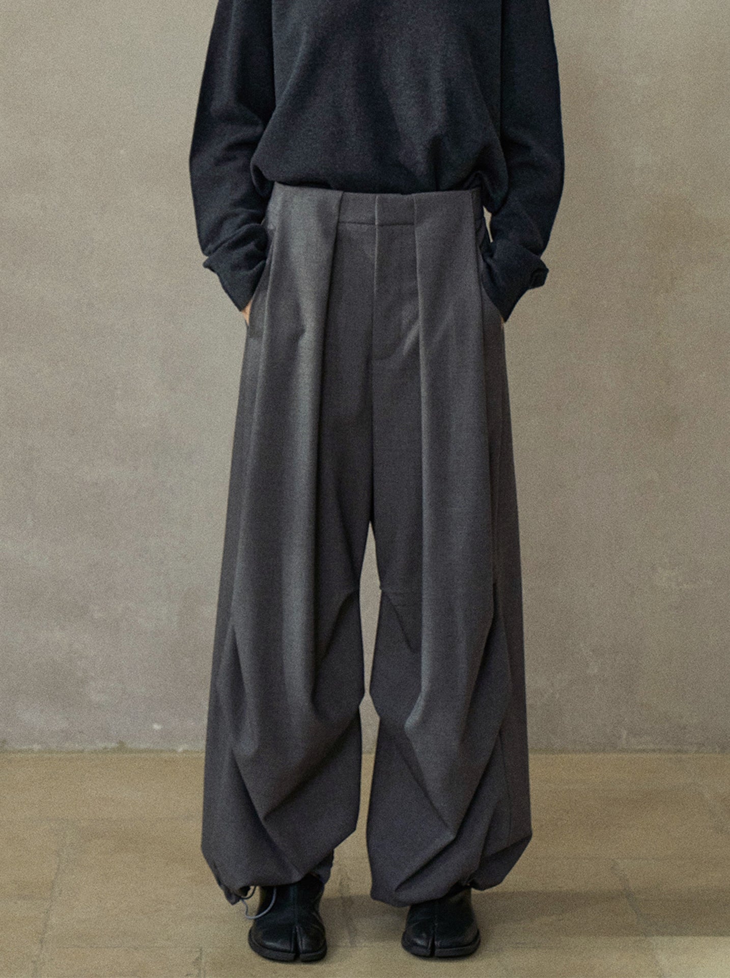 サイドタックドローストリングワイドパンツ