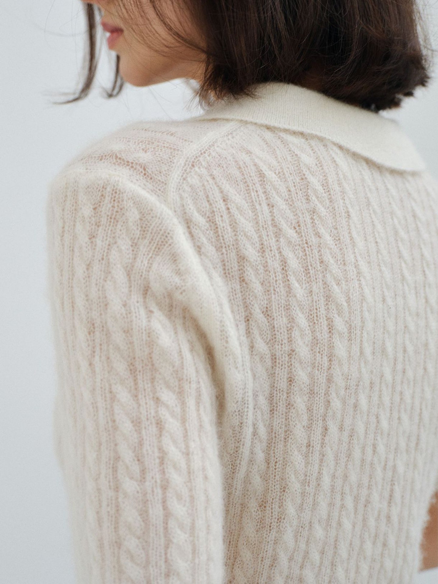 【COMING SOON】アルパカブレンド ケーブル編みポロニットプルオーバー