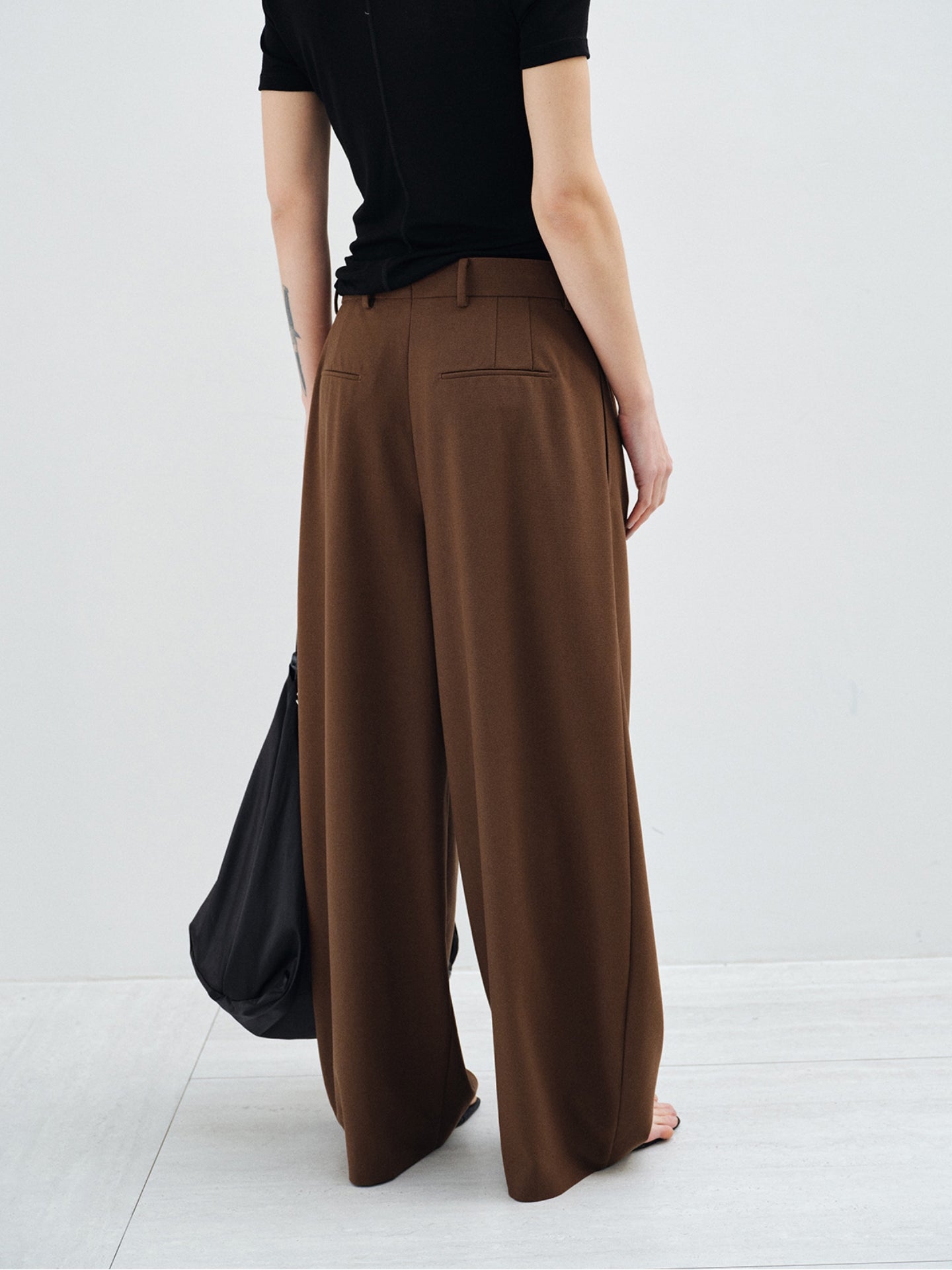 【COMING SOON】2タックワイドスラックスパンツ