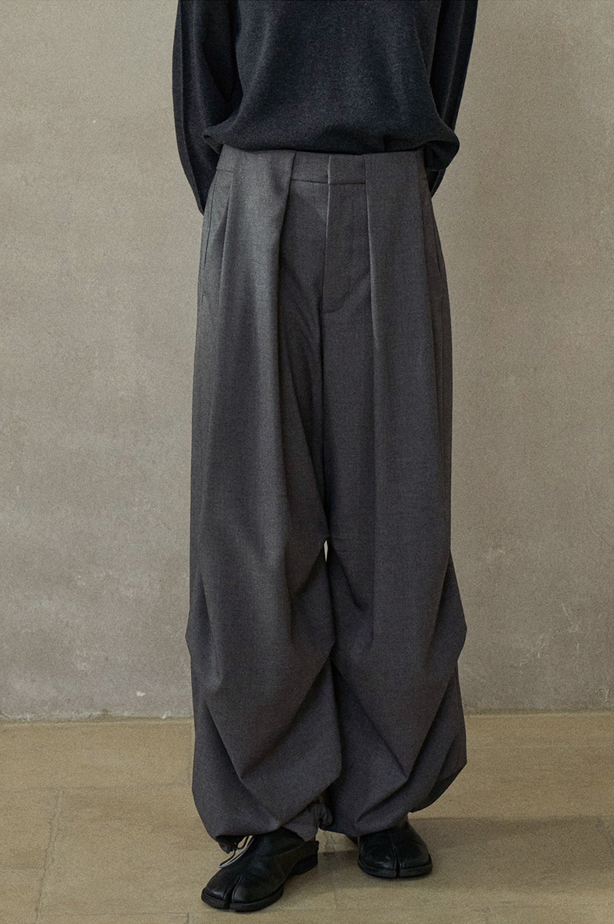 サイドタックドローストリングワイドパンツ