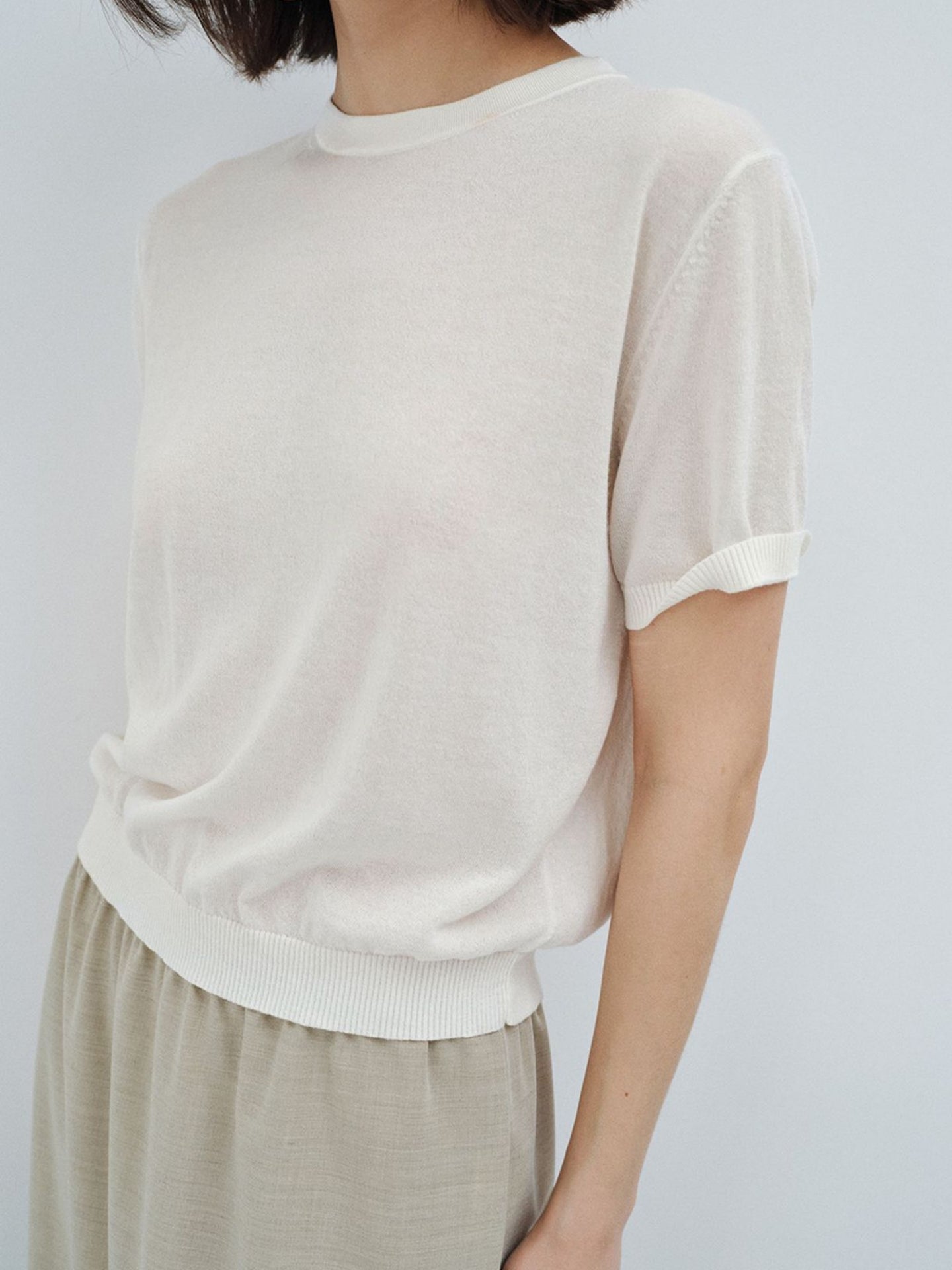 【COMING SOON】シアー半袖Tシャツ