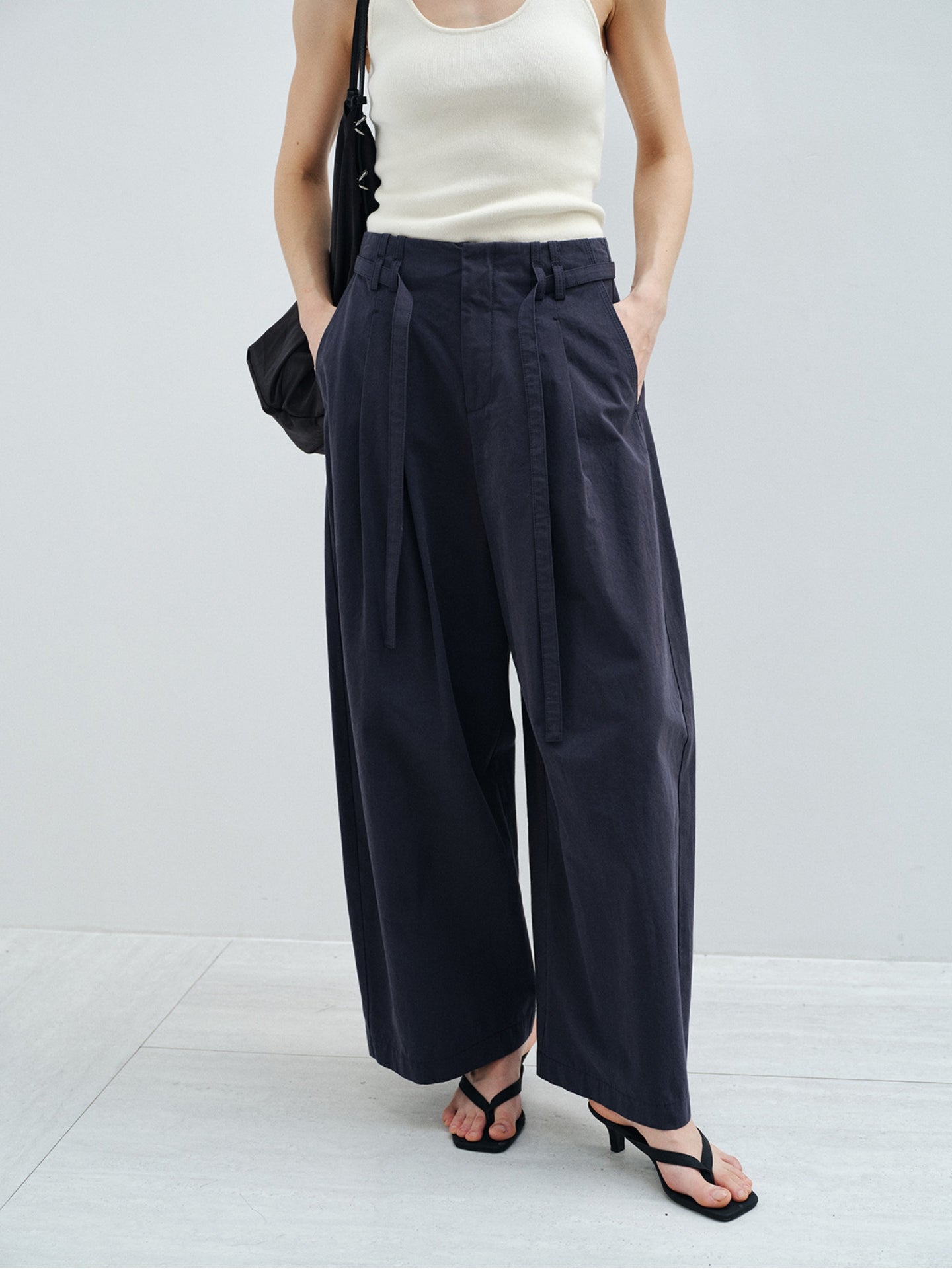 【COMING SOON】コットンベルトタックワイドパンツ