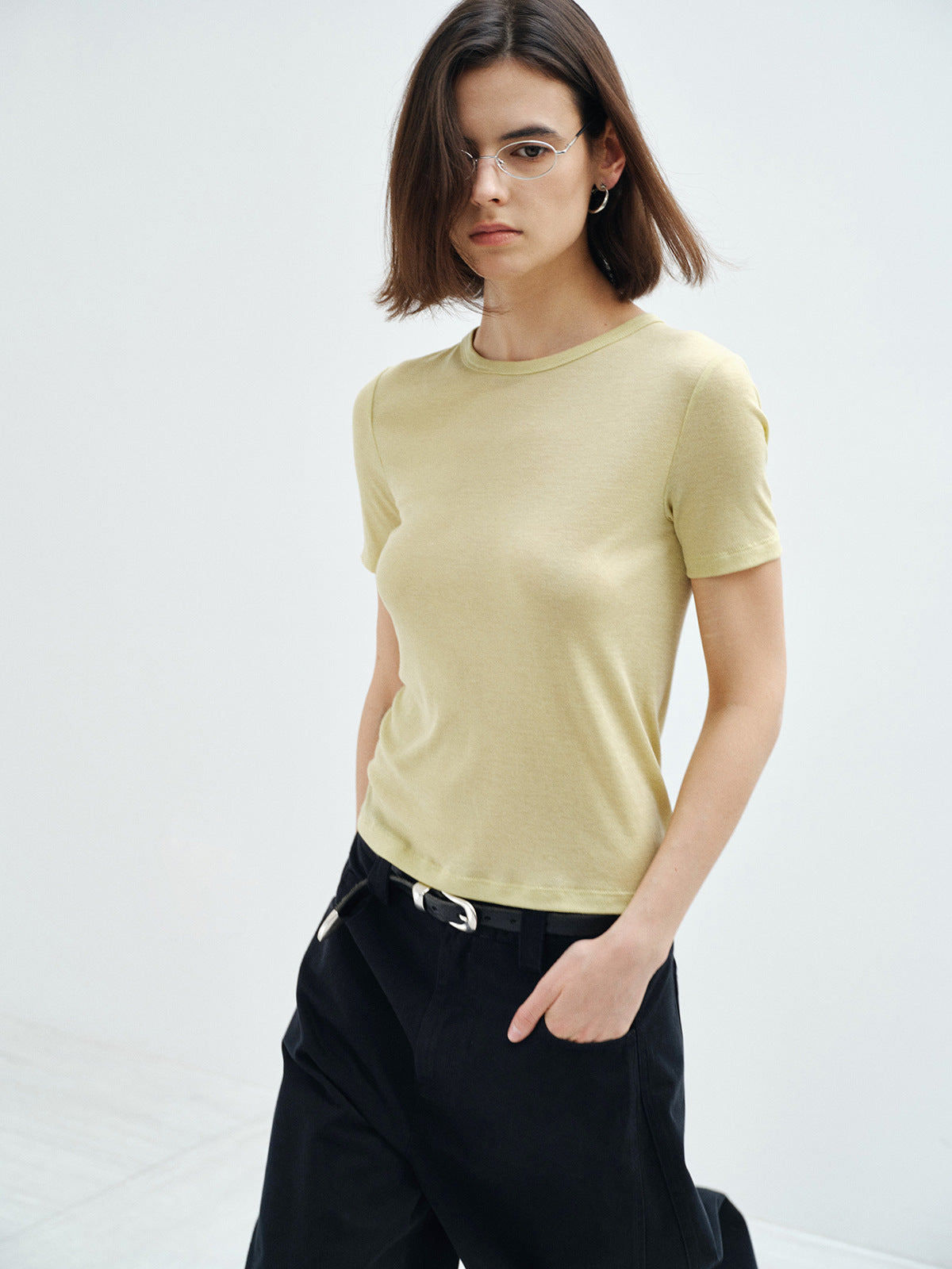 クルーネックTシャツ