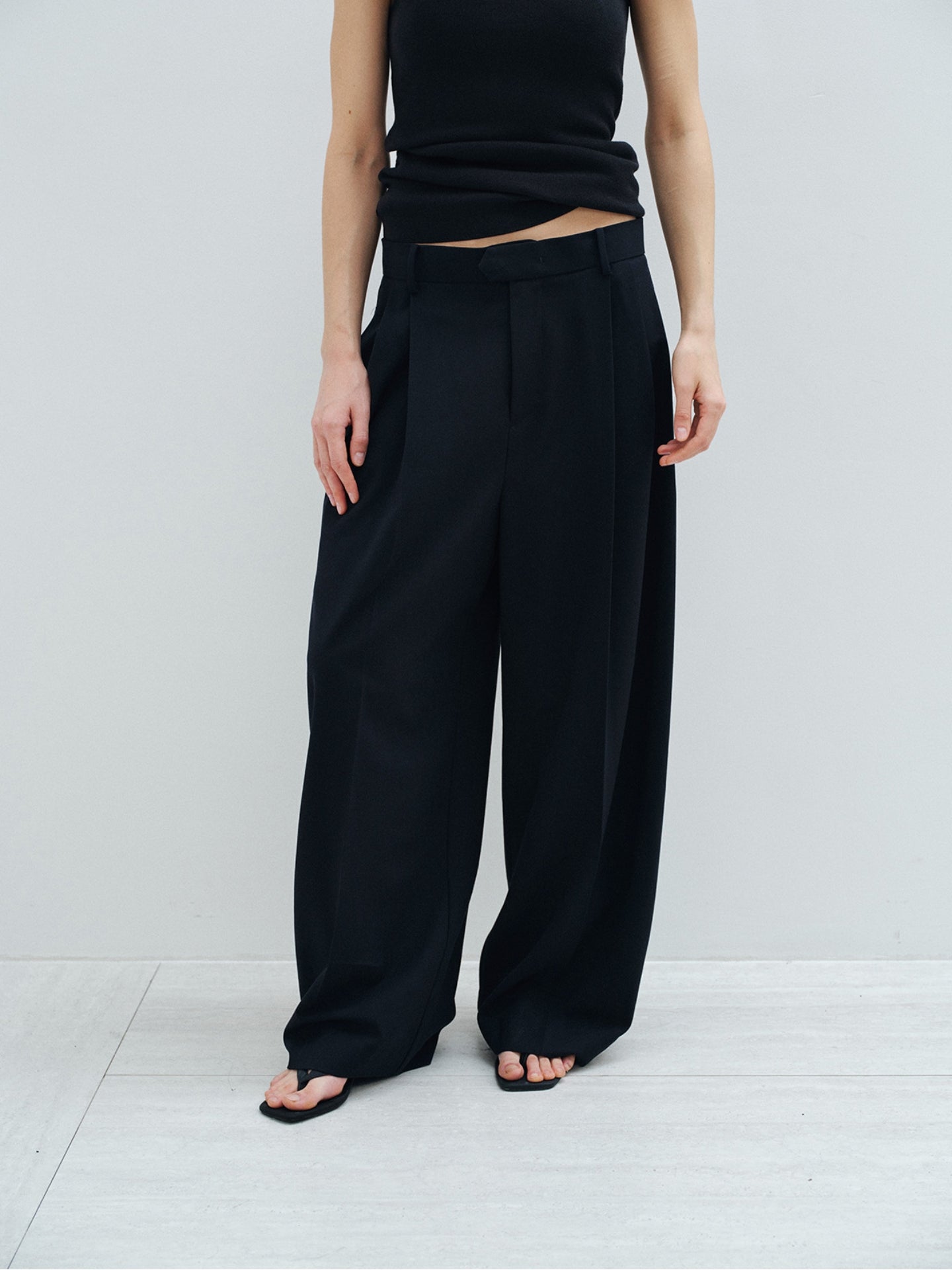 【COMING SOON】2タックワイドスラックスパンツ